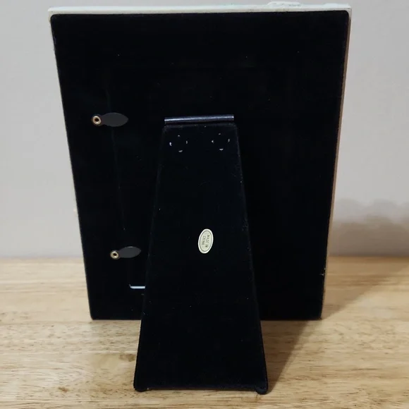 Picture Frame - Picture 2 of 4